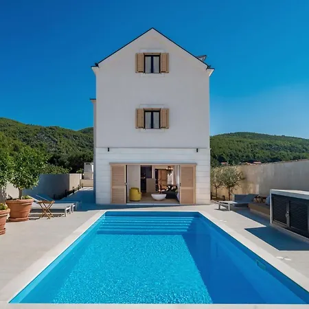Luxury Beachfront Korcula The Beach With Private Pool, Sauna And Gym At The Beach On Korcula Island - Prizba * Blato (Korcula)