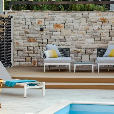 Luxury Beachfront Korcula The Beach With Private Pool, Sauna And Gym At The Beach On Korcula Island - Prizba *