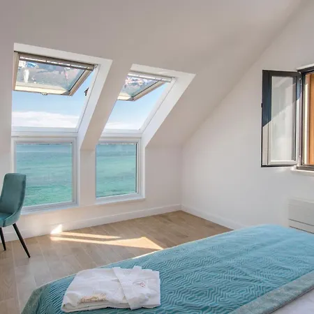 빌라 Luxury Beachfront Korcula The Beach With Private Pool, Sauna And Gym At The Beach On Korcula Island - Prizba